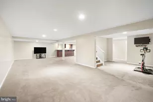 10 Meyer Point Ct, Potomac, MD 20854 - Photo 46