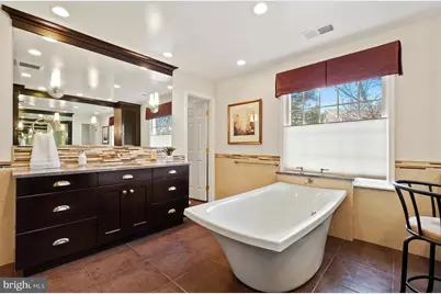 10 Meyer Point Court, Potomac, MD 20854 - Photo 34