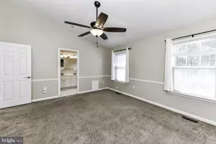 2 Parker Farm Ct, Silver Spring, MD 20906 - Photo 28