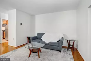 4242 East-West Hwy, Chevy Chase, MD 20815 - Photo 8