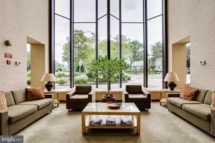 4242 East-West Hwy, Chevy Chase, MD 20815 - Photo 40