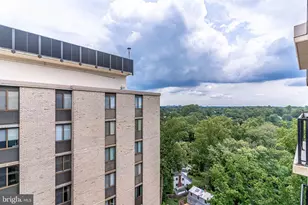 4242 East-West Hwy, Chevy Chase, MD 20815 - Photo 46