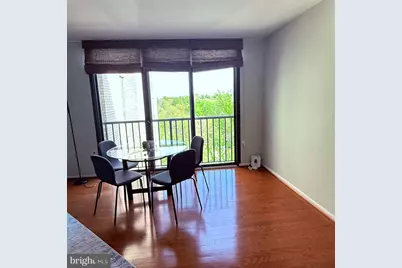4242 E West Hwy #902, Chevy Chase, MD 20815 - Photo 2