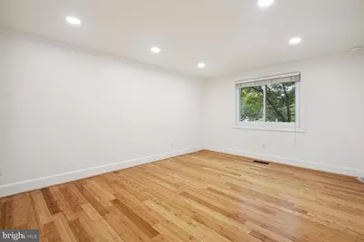 19407 Battleridge Way, Gaithersburg, MD 20886 - Photo 10