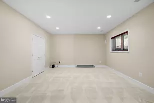 10421 Windsor View Dr, Potomac, MD 20854 - Photo 52