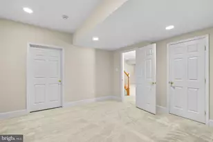 10421 Windsor View Dr, Potomac, MD 20854 - Photo 50