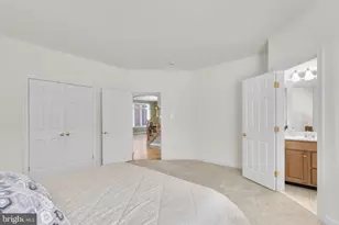 10421 Windsor View Dr, Potomac, MD 20854 - Photo 24