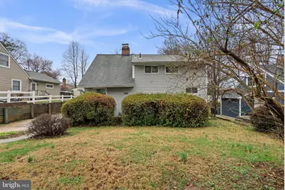 305 Patton Place, Rockville, MD 20851 - Photo 2