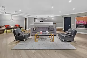 6413 Garnett Dr, Chevy Chase, MD 20815 - Photo 14