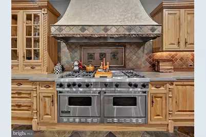 6413 Garnett Drive, Chevy Chase, MD 20815 - Photo 8