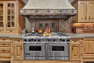 6413 Garnett Dr, Chevy Chase, MD 20815 - Photo 8