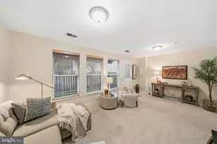 18749 Harmony Woods Ln, Germantown, MD 20874 - Photo 4