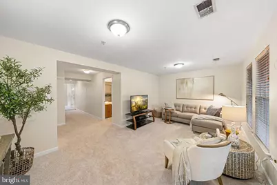 18749 Harmony Woods Lane, Germantown, MD 20874 - Photo 6