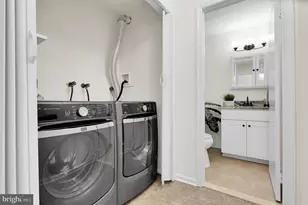 1701 Glastonberry Rd, Potomac, MD 20854 - Photo 20