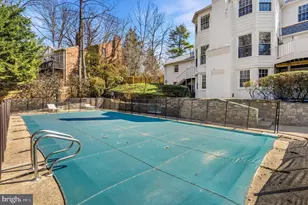7917 Greentree Rd, Bethesda, MD 20817 - Photo 58