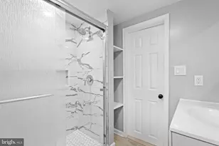 4718 Boiling Brook Pkwy, Rockville, MD 20852 - Photo 30