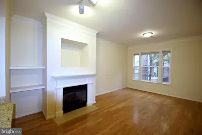 7 Booth Street #109, Gaithersburg, MD 20878 - Photo 2