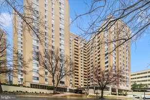 4601 N Park Ave, Chevy Chase, MD 20815 - Photo 54