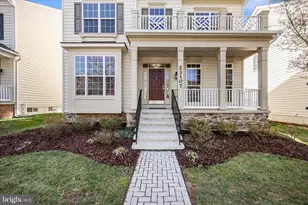 23107 Sycamore Farm Dr, Clarksburg, MD 20871 - Photo 2