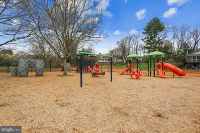 796 Quince Orchard Boulevard #201, Gaithersburg, MD 20878 - Photo 36
