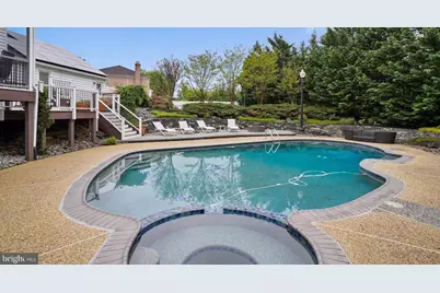 6 Crestview Court, Potomac, MD 20854 - Photo 8