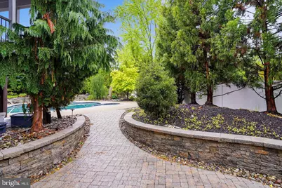 6 Crestview Court, Potomac, MD 20854 - Photo 4