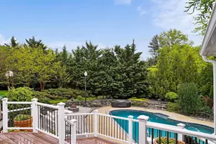 6 Crestview Ct, Potomac, MD 20854 - Photo 6