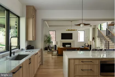 5828 Tanglewood Drive, Bethesda, MD 20817 - Photo 2