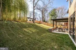 5828 Tanglewood Dr, Bethesda, MD 20817 - Photo 10