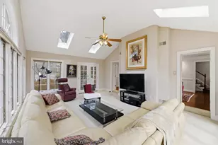 1724 Overlook Dr, Silver Spring, MD 20903 - Photo 32