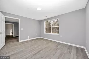 10001 Vanderbilt Cir, Rockville, MD 20850 - Photo 30