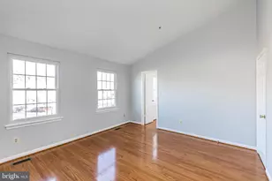 8425 Meadow Green Way, Gaithersburg, MD 20877 - Photo 28