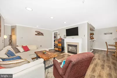 125 Timberbrook Lane #102, Gaithersburg, MD 20878 - Photo 6