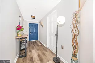 125 Timberbrook Ln, Gaithersburg, MD 20878 - Photo 4