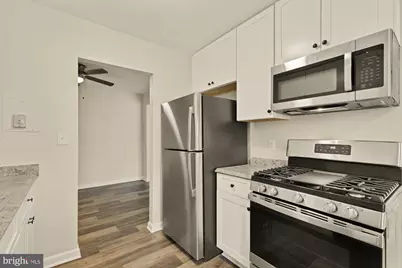 882 College Parkway #882-30, Rockville, MD 20850 - Photo 12