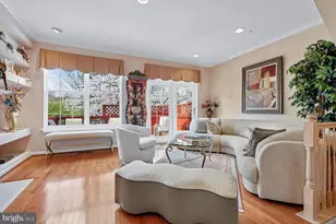 9752 Athletic Way, Gaithersburg, MD 20878 - Photo 2