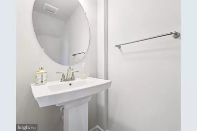 19566 Village Walk Drive, Montgomery Village, MD 20886 - Photo 20