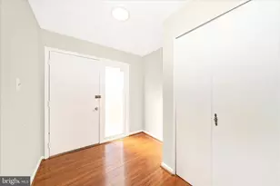 55 Timber Rock Rd, Gaithersburg, MD 20878 - Photo 4