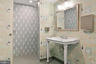 10339 Old Georgetown Rd, Bethesda, MD 20814 - Photo 16