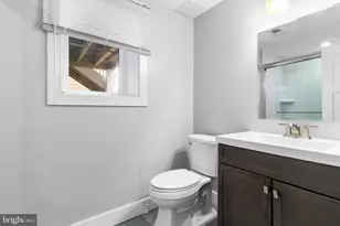7516 Glenriddle Rd, Bethesda, MD 20817 - Photo 44