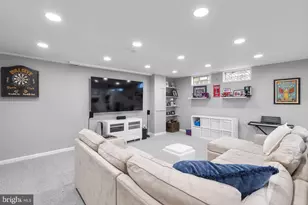 17235 Sandy Knoll Dr, Olney, MD 20832 - Photo 48