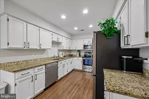 32 Amarillo Ct, Germantown, MD 20874 - Photo 16