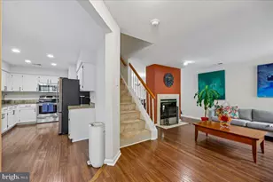 32 Amarillo Ct, Germantown, MD 20874 - Photo 1