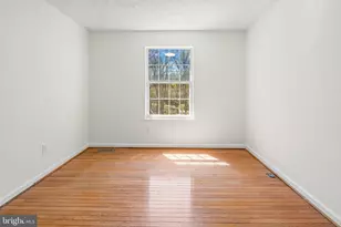 12002 Cherry Blossom Pl, Gaithersburg, MD 20878 - Photo 6