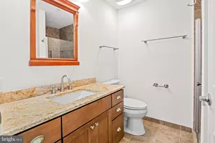 12002 Cherry Blossom Pl, Gaithersburg, MD 20878 - Photo 20