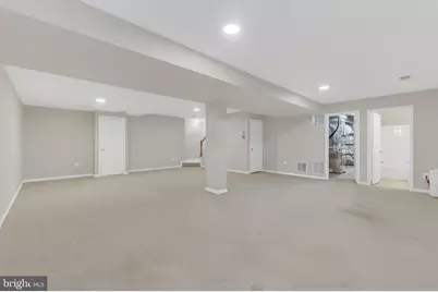 21410 Emerald Drive, Germantown, MD 20876 - Photo 30