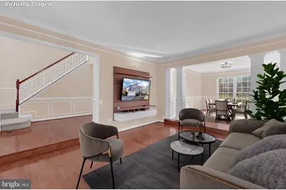 21410 Emerald Drive, Germantown, MD 20876 - Photo 2