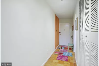 10607 Montrose Avenue #M-3, Bethesda, MD 20814 - Photo 6