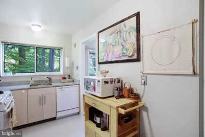 10607 Montrose Avenue #M-3, Bethesda, MD 20814 - Photo 8
