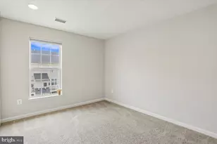 723 Main St, Gaithersburg, MD 20878 - Photo 26